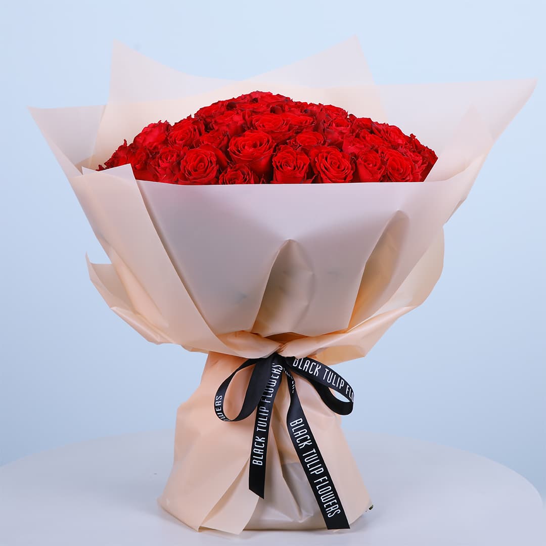 hand bouquet peach wrapping with red rose 77 stem