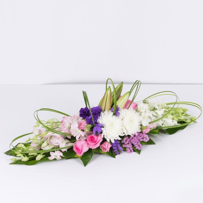 LONG AND LOW ARRANGEMENT – PURPLE THEME